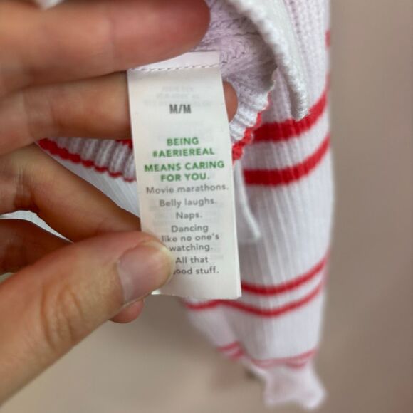 Aerie White Ribbed with Red Striped U Neck Pullover Sweater Size Medium - Picture 6 of 7